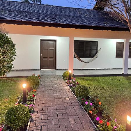Casa Melhor Localizada Em 포메로데 외부 사진